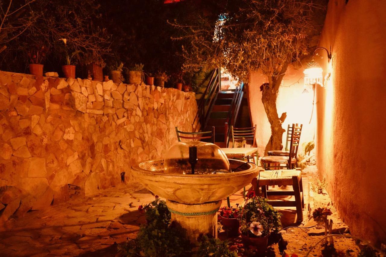 Petra Bedouin Bed And Breakfast Wadi Musa Exterior foto